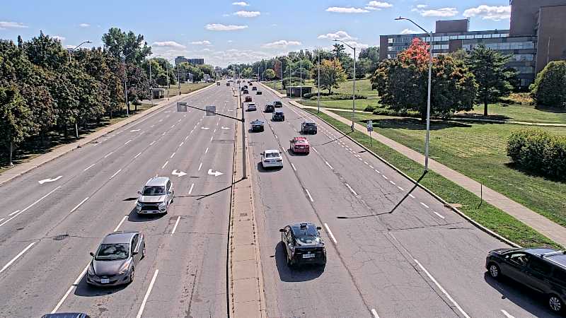 Traffic camera image at 2025-09-14 18:10:47