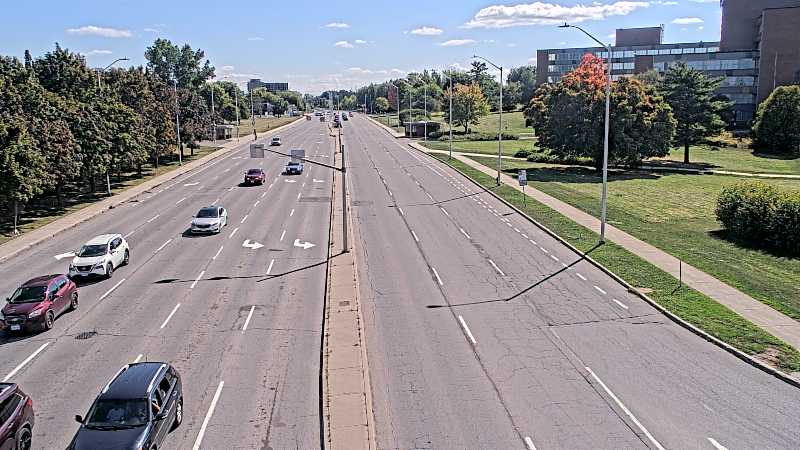 Traffic camera image at 2025-09-14 18:35:46