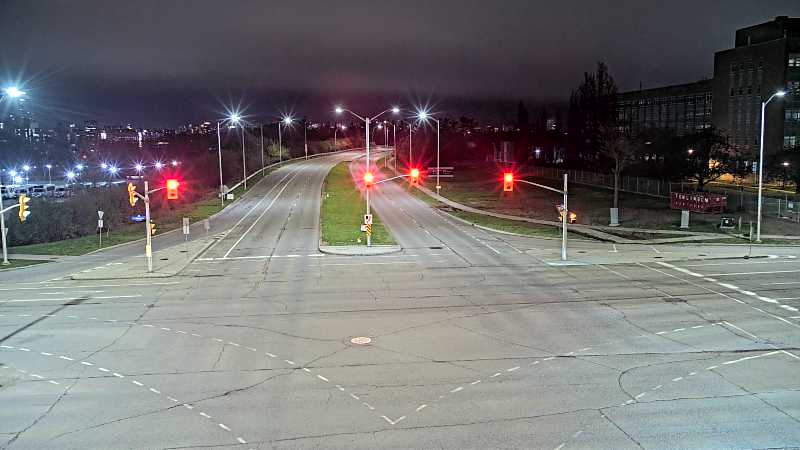 Traffic camera image at 2025-05-09 05:25:36