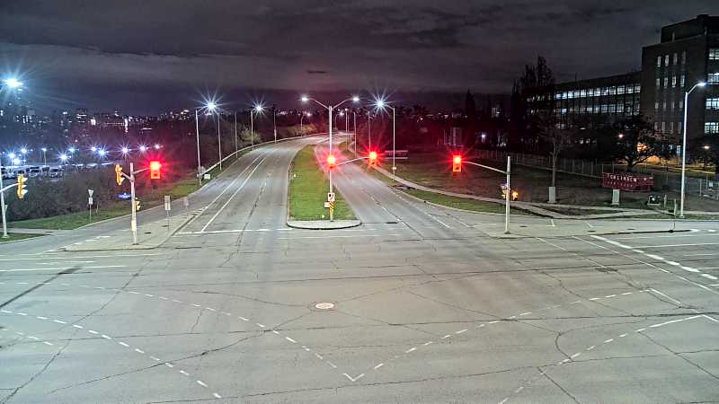 Traffic camera image at 2025-05-09 06:15:36