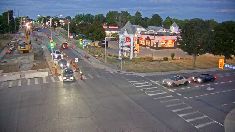Traffic camera image at 2025-08-25 00:15:48