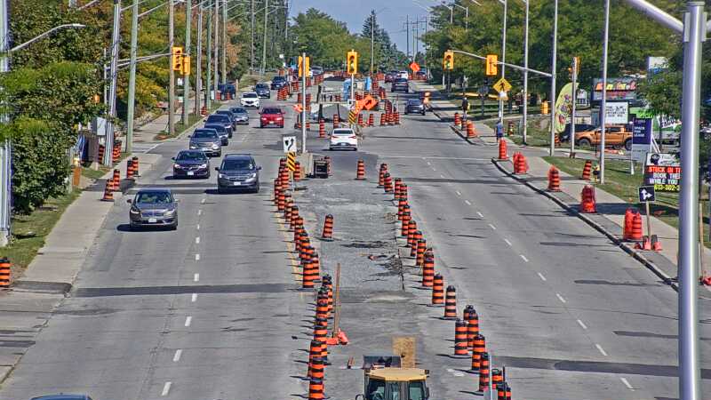 Traffic camera image at 2025-09-14 17:25:44