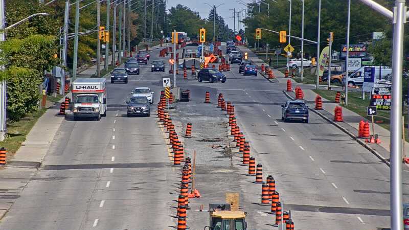 Traffic camera image at 2025-09-14 17:35:47