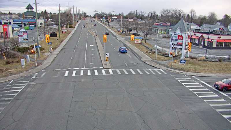Traffic camera image at 2025-03-25 11:30:34