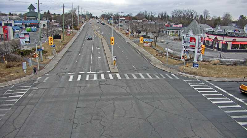 Traffic camera image at 2025-03-25 12:30:39