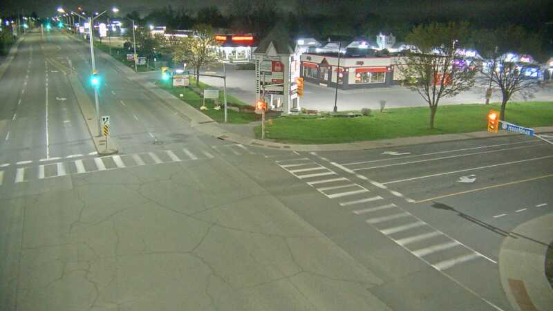 Traffic camera image at 2025-05-09 07:40:42