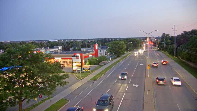 Traffic camera image at 2025-07-04 01:15:46