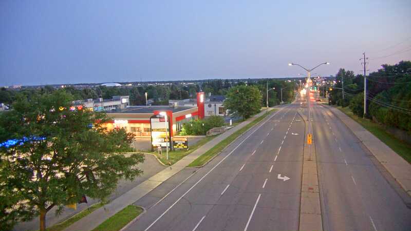 Traffic camera image at 2025-07-04 01:20:51
