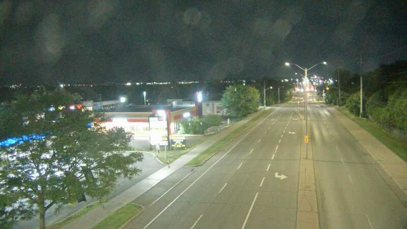Traffic camera image at 2025-07-04 02:25:48