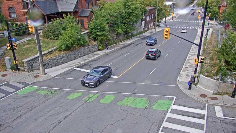 Traffic camera image at 2025-09-07 16:45:09