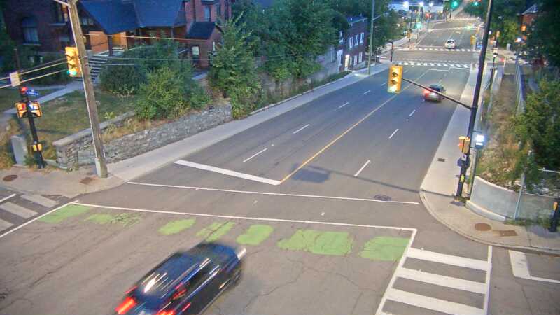 Traffic camera image at 2025-09-08 10:10:11