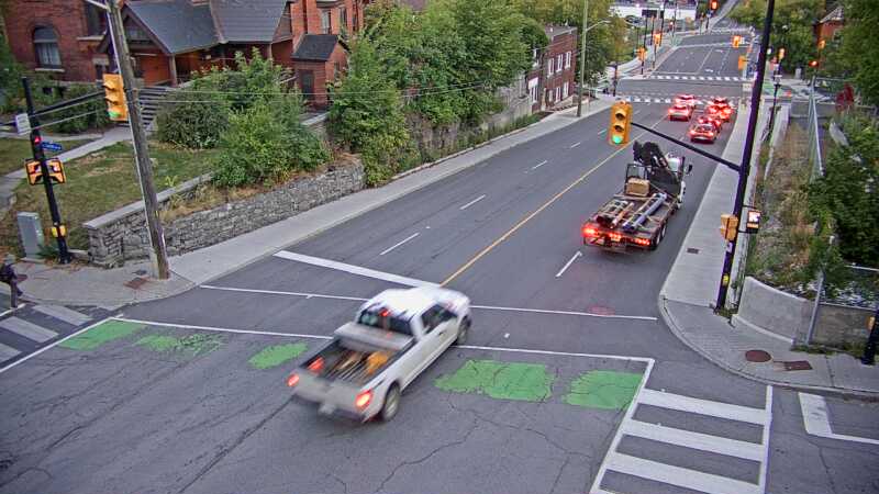 Traffic camera image at 2025-09-08 10:35:08
