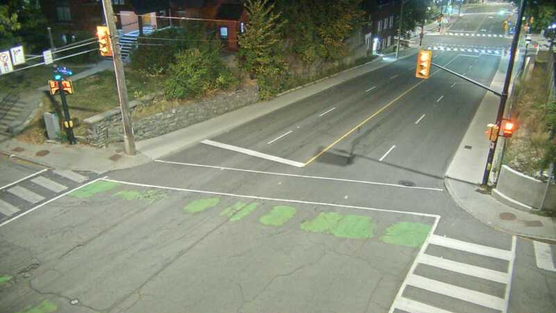 Traffic camera image at 2025-09-18 10:05:08