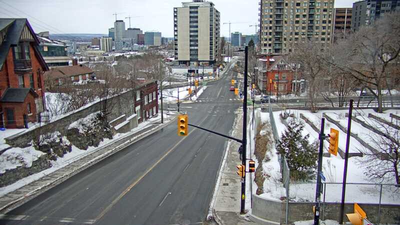 Traffic camera image at 2025-03-09 13:55:20