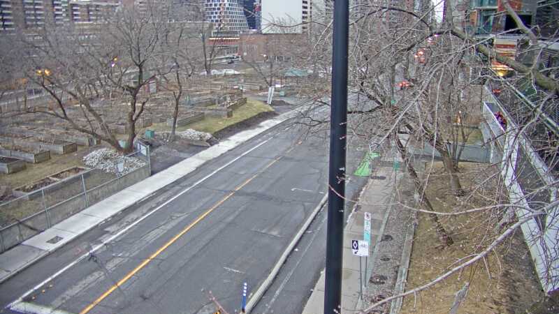 Traffic camera image at 2025-03-25 11:10:08