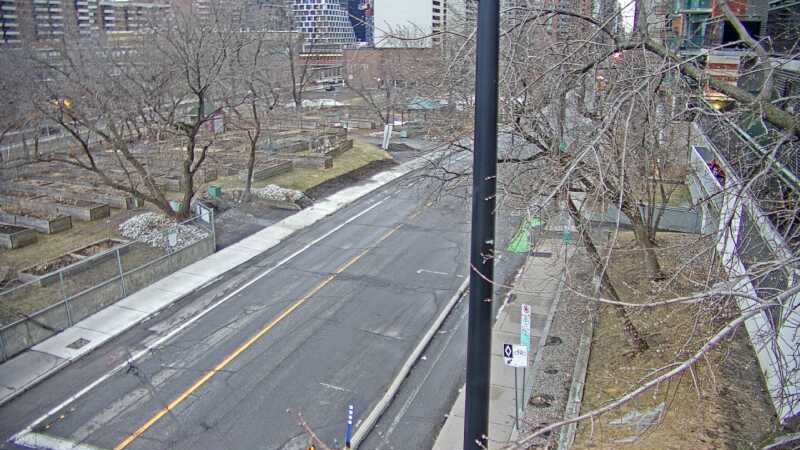 Traffic camera image at 2025-03-25 11:20:07