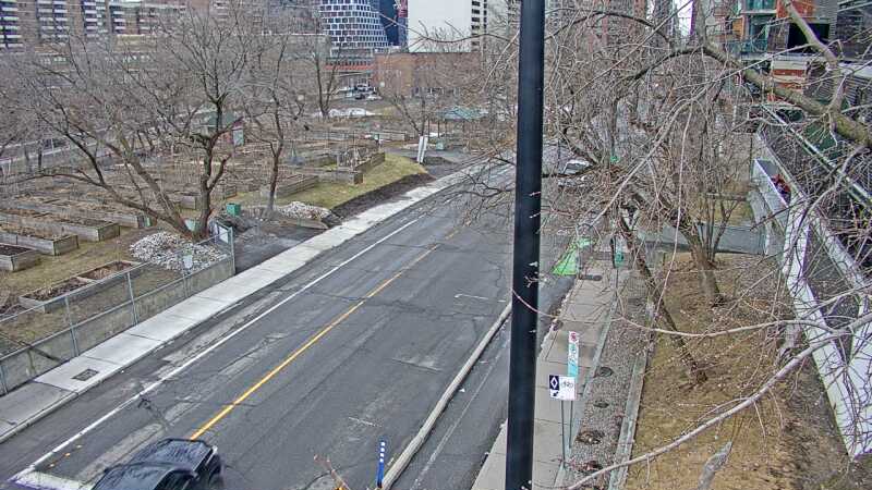 Traffic camera image at 2025-03-25 12:05:08