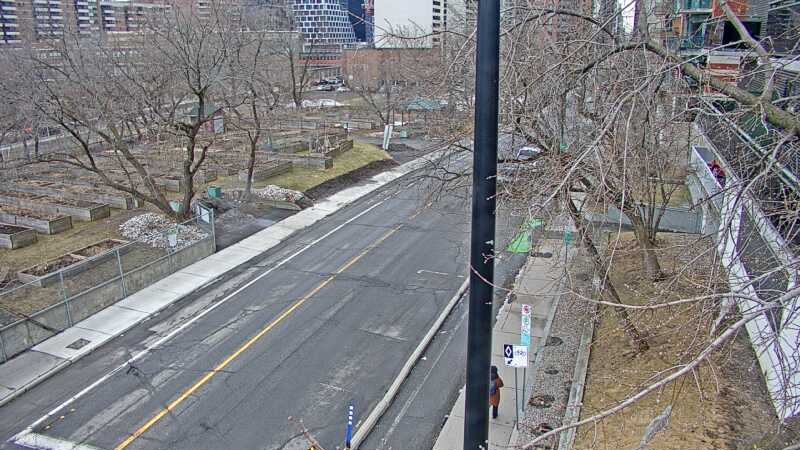Traffic camera image at 2025-03-25 12:20:08