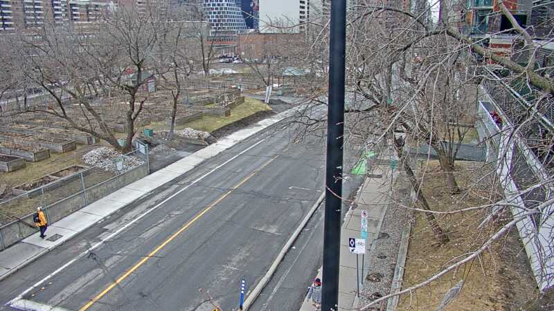 Traffic camera image at 2025-03-25 12:30:08