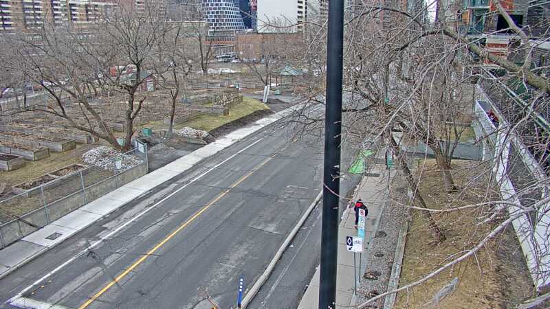 Traffic camera image at 2025-03-25 12:45:14