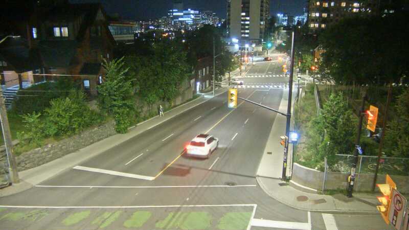 Traffic camera image at 2025-07-06 02:40:08