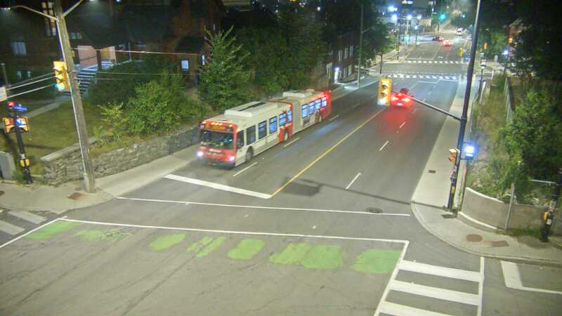 Traffic camera image at 2025-07-31 01:40:10