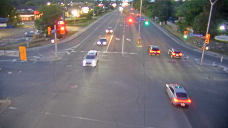Traffic camera image at 2025-08-25 00:15:48