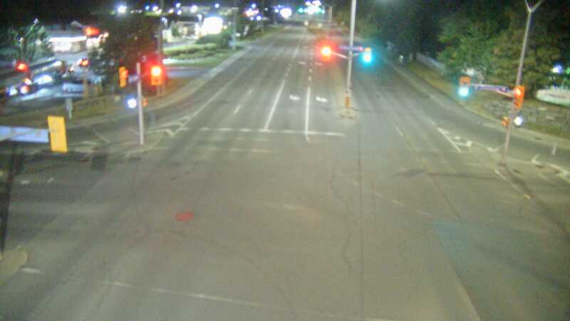 Traffic camera image at 2025-08-25 04:05:48