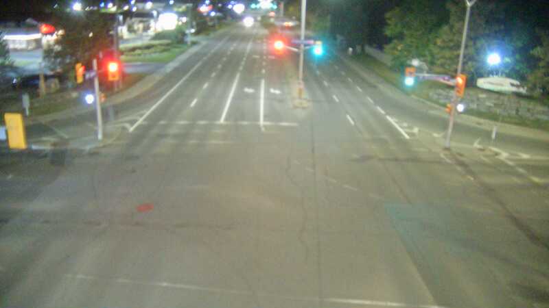 Traffic camera image at 2025-09-17 04:00:44