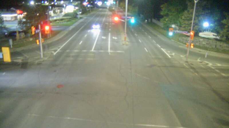 Traffic camera image at 2025-09-17 04:25:49