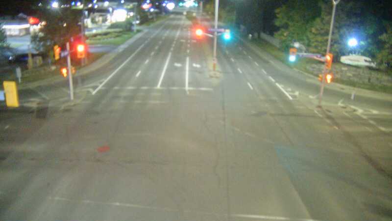 Traffic camera image at 2025-09-17 04:45:43