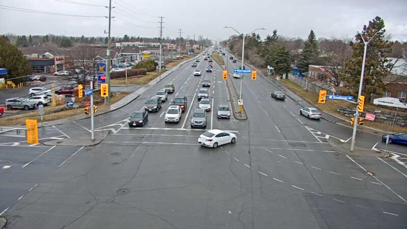 Traffic camera image at 2025-03-25 15:50:36