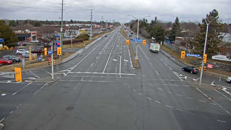 Traffic camera image at 2025-03-25 16:15:38