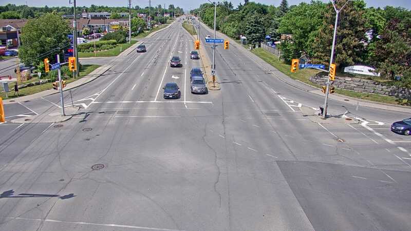 Traffic camera image at 2025-06-30 18:10:47