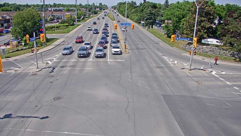 Traffic camera image at 2025-06-30 18:37:25