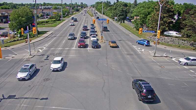 Traffic camera image at 2025-06-30 19:25:47