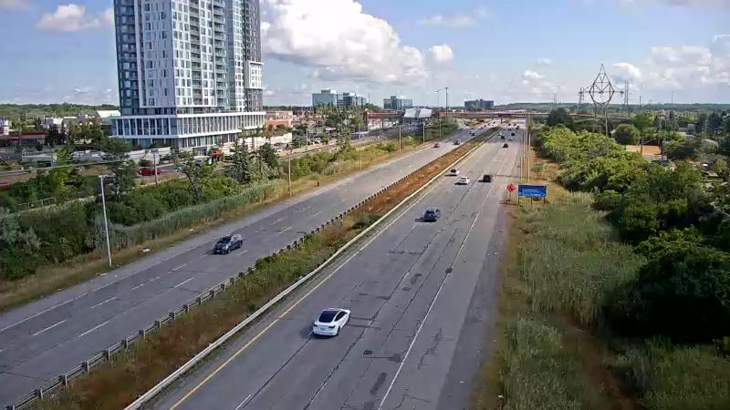 Traffic camera image at 2025-08-24 14:25:48