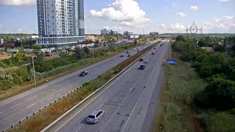 Traffic camera image at 2025-08-24 14:30:48