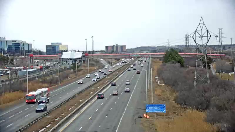 Traffic camera image at 2025-03-25 12:40:42