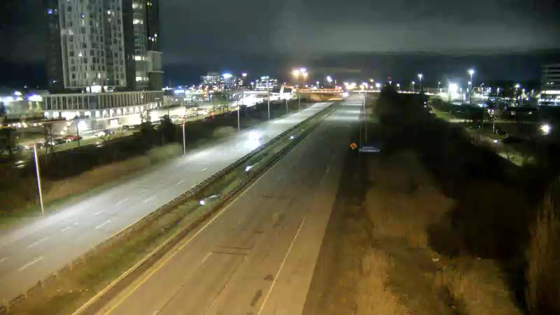 Traffic camera image at 2025-05-09 06:05:33