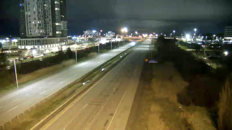 Traffic camera image at 2025-05-09 06:36:13