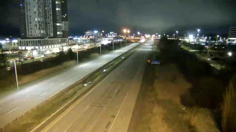 Traffic camera image at 2025-05-09 07:00:37