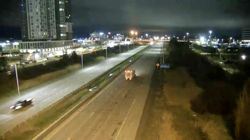 Traffic camera image at 2025-05-09 07:40:43