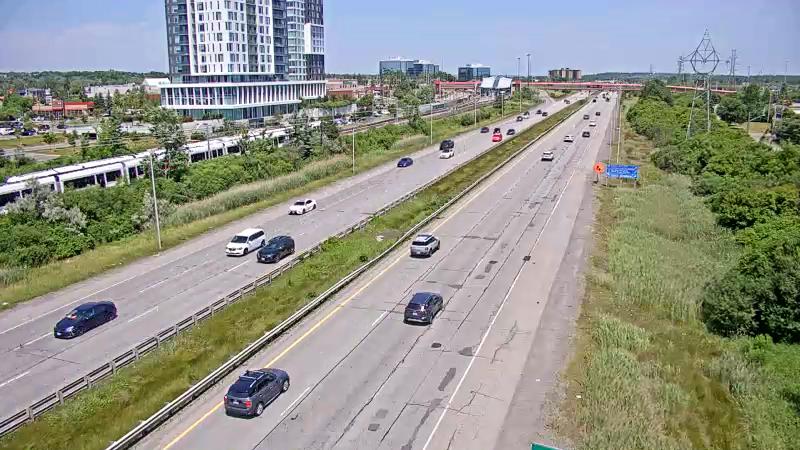 Traffic camera image at 2025-06-30 17:40:50