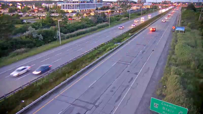 Traffic camera image at 2025-07-04 01:15:46