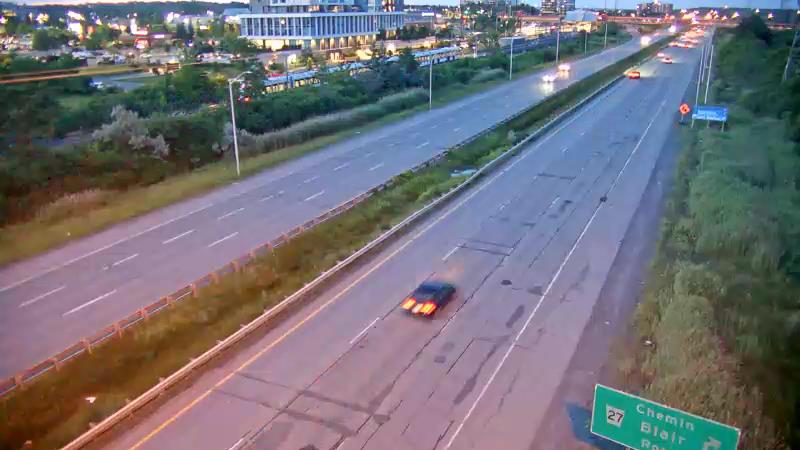Traffic camera image at 2025-07-04 01:20:51