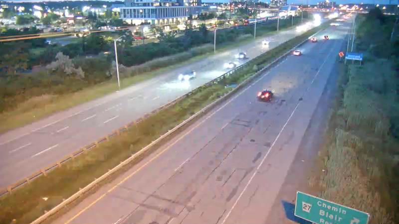 Traffic camera image at 2025-07-04 01:31:07