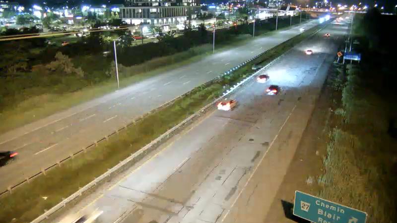 Traffic camera image at 2025-07-04 02:25:48
