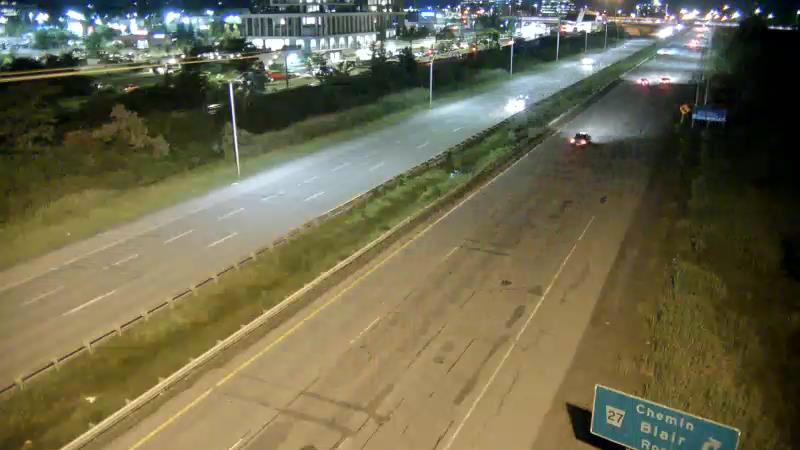 Traffic camera image at 2025-07-04 02:40:48