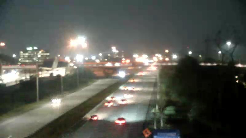 Traffic camera image at 2025-07-31 01:20:43